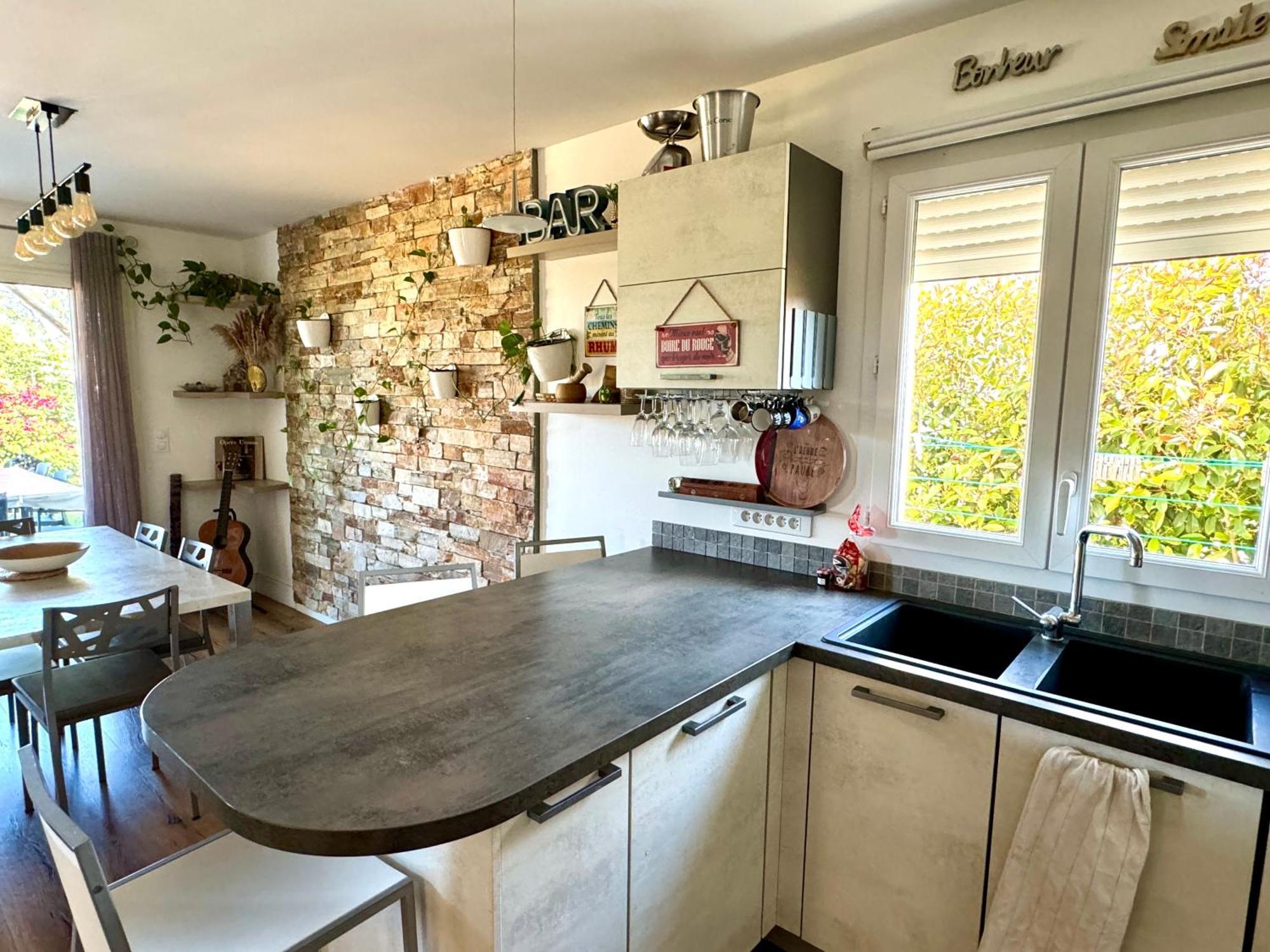 Jolie Maison Borgo Trois Chambres Trois Salles De Bain Bagian luar foto